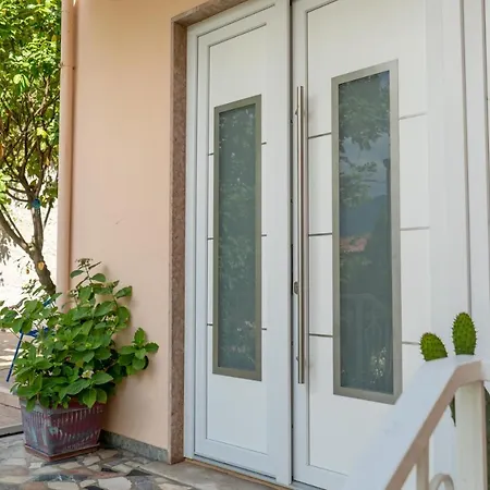 La Chicca Alojamento de Acomodação e Pequeno-almoço Brenzone sul Garda